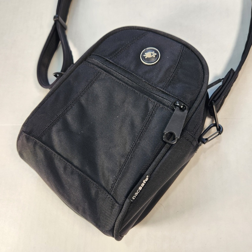 Pacsafe Metrosafe 100 Anti-Theft Crossbody Sling Bag Black Travel eXomesh